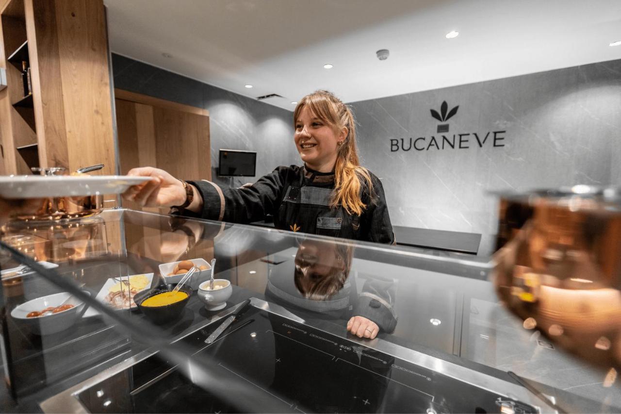 Hotel Bucaneve Livigno Exterior photo